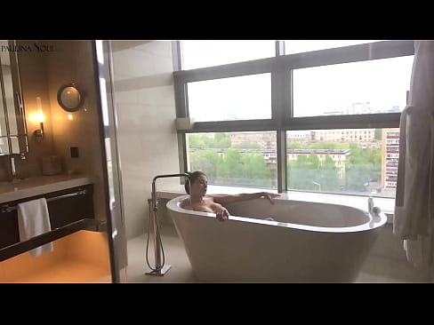 ❤️ عزیزم فوق العاده با شور و شوق بیدمشک خود را در حمام تکان می دهد ️❌ فقط پورنو در پورنو fa.com-porn-mz.ru ️❤
